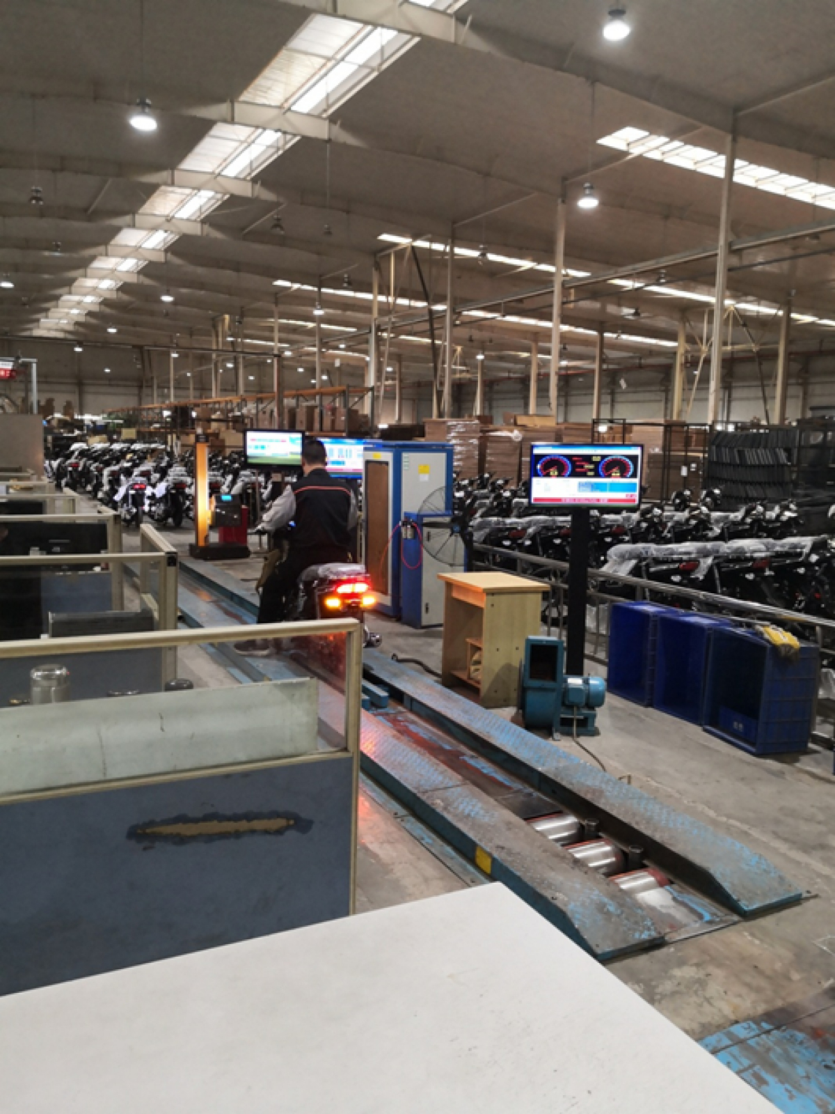Предприятие &laquo;Chongqing Yinxiang Motorcycle (Group) Co., Ltd&raquo; (в настоящее время &ndash; &laquo;Chongqing D-Chamwin Motor Technology Co., Ltd&raquo;)